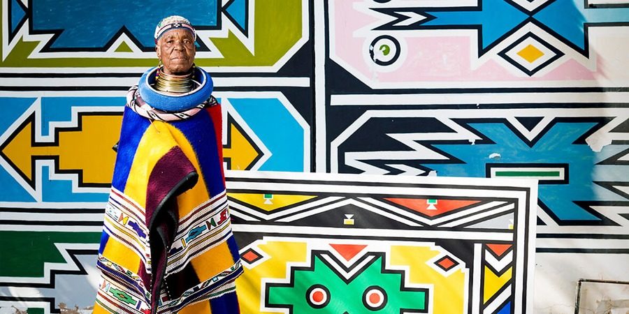 Exposição virtual exibe obras de Esther Mahlangu